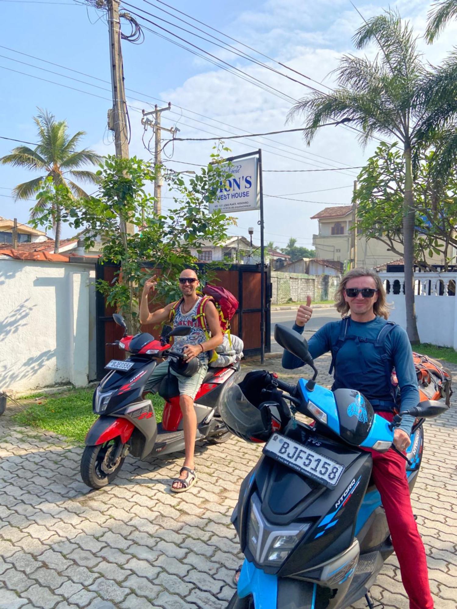 Dions Guest House Negombo Buitenkant foto