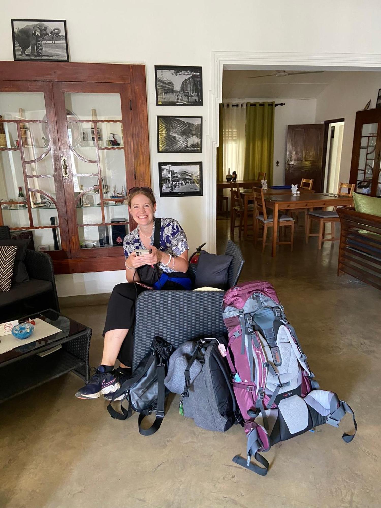 Dions Guest House Negombo Buitenkant foto